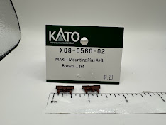 MAXI-I Mounting Pins A + B, Brown (N-Scale)